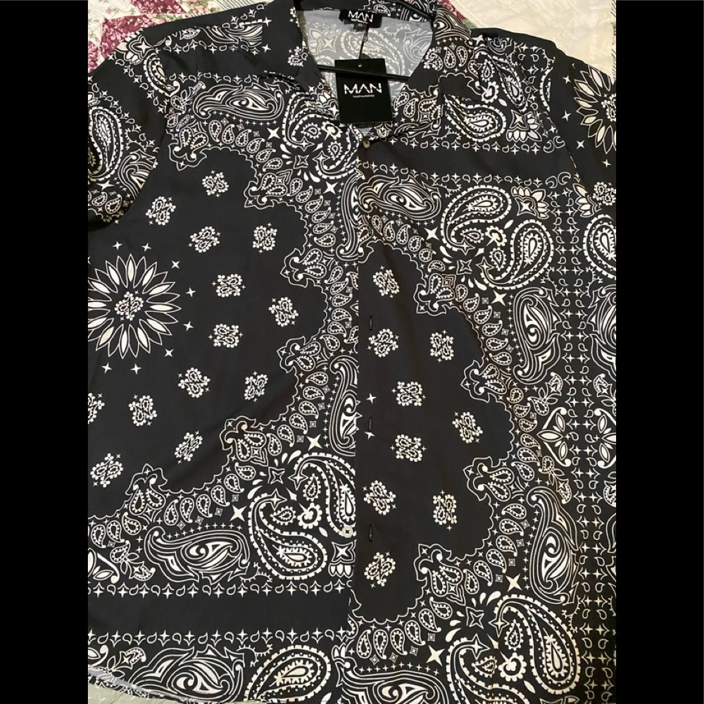 Bandana button down